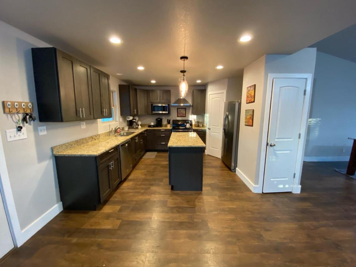 Texas Hill Country Ranch House - Great Views - Near Hidden Falls Park Smithwick Exterior photo