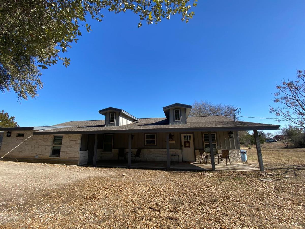 Texas Hill Country Ranch House - Great Views - Near Hidden Falls Park Smithwick Exterior photo